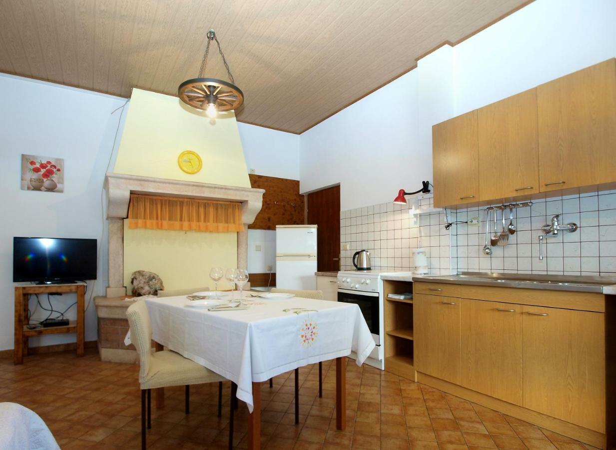 Apartments Boris 1965 Pula Zewnętrze zdjęcie